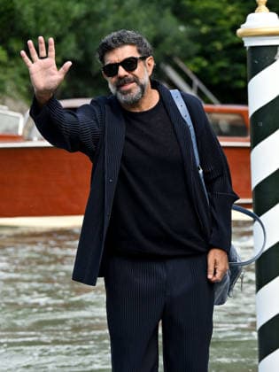 IPA88389350 - Venice, 83rd Venice International Film Festival 2026 - Day 10. Arrivals at the Hotel Excelsior pier. Pictured: PierFrancesco Favino  Copyright: xSimonexComix xPoolxPhotoxEventsx08x IPA88389350