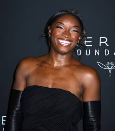 September 10, 2026, New York, Ny, United States: Simone Biles attends the Kering Foundation Fifth Annual Caring for Women Dinner. Held at The Pool in New York. Zuma Press September 10, 2026 New York United States - ZUMAp281 20260910_zea_p281_217 Copyright: xPhotoxImagexPressx
