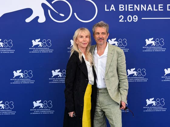 IPA88394293 - Venice, 83rd Venice International Film Festival 2026 - Day 10. Photocall for the film Nino A Film About Nino Rota. Pictured: Trudie Styler, Walter Fasano  Copyright: xAlbertoxTerenghix xPoolxPhotoxEventsx08x IPA88394293