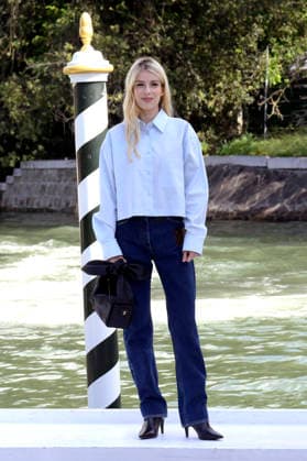 Alma Noce upon her arrival at the pier of the Hotel Excelsior at the 2026 Venice Biennale 83rd Venice International Film Festival Venice, September 11, 2026 Foto:xA.xM.xTinghinox xFuturexImagex noce_6903