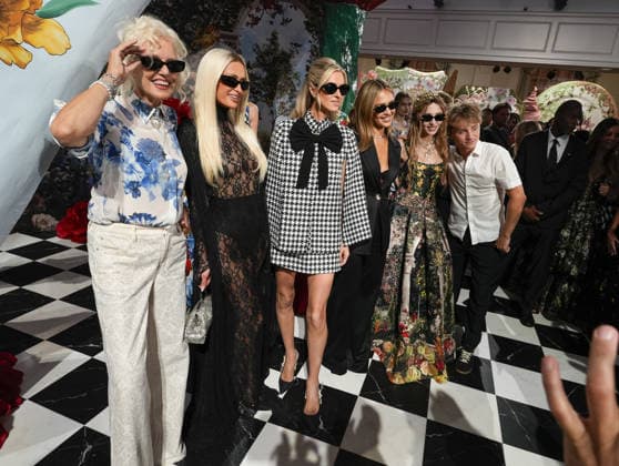 Alice and Olivia presentation during New York Fashion Week Spring Summer 2027 Featuring: Ellen Von Unwerth, Paris Hilton, Nicki Hilton, Jessica Alba, Stact Bendet Where: New York, New York, United States When: 10 Sep 2026 Credit: Jennifer Graylock INSTARimages EDITORIAL USE ONLY. NOT FOR USE BY NEWSPAPERS BASED IN THE UK. Copyright: xx instar56008003