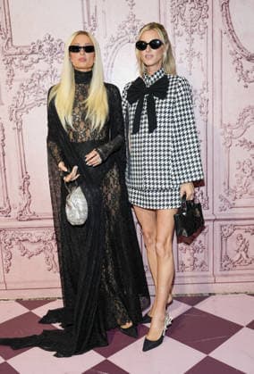 Alice and Olivia presentation during New York Fashion Week Spring Summer 2027 Featuring: Paris Hilton, Nicki Hilton Where: New York, New York, United States When: 10 Sep 2026 Credit: Jennifer Graylock INSTARimages EDITORIAL USE ONLY. NOT FOR USE BY NEWSPAPERS BASED IN THE UK. Copyright: xx instar56007966