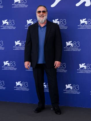 IPA88396858 - Venice, 83rd Venice International Film Festival 2026 - Day 10 - What Love Builds photocall - Pictured: Russell Crowe  Copyright: xAlbertoxTerenghix xPoolxPhotoxEventsx08x IPA88396858
