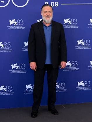 IPA88396876 - Venice, 83rd Venice International Film Festival 2026 - Day 10 - What Love Builds photocall - Pictured: Russell Crowe  Copyright: xAlbertoxTerenghix xPoolxPhotoxEventsx08x IPA88396876