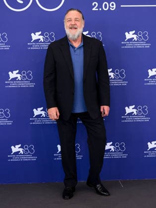 IPA88396872 - Venice, 83rd Venice International Film Festival 2026 - Day 10 - What Love Builds photocall - Pictured: Russell Crowe  Copyright: xAlbertoxTerenghix xPoolxPhotoxEventsx08x IPA88396872