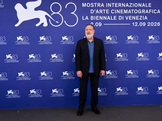IPA88396881 - Venice, 83rd Venice International Film Festival 2026 - Day 10 - Photocall for What Love Builds - Pictured: Russell Crowe  Copyright: xAlbertoxTerenghix xPoolxPhotoxEventsx08x IPA88396881