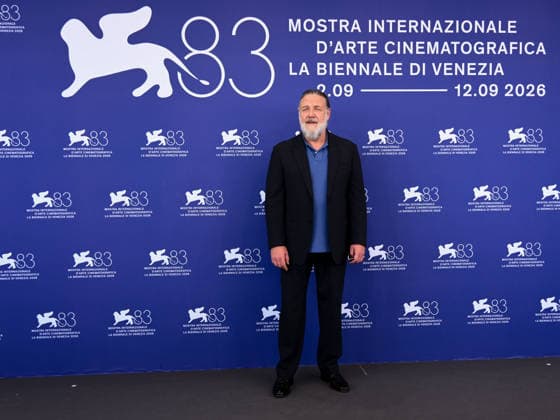 IPA88396882 - Venice, 83rd Venice International Film Festival 2026 - Day 10 - Photocall for What Love Builds - Pictured: Russell Crowe  Copyright: xAlbertoxTerenghix xPoolxPhotoxEventsx08x IPA88396882