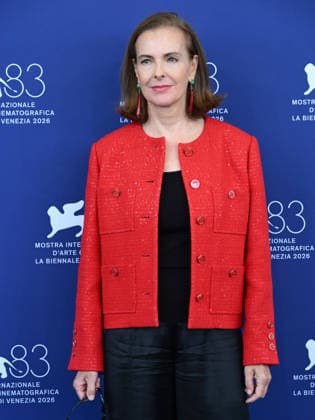 IPA88397953 - Venice, 83rd Venice International Film Festival 2026 - Day 10. Photocall for the film Un Bon Avocat (Good Lawyer). Pictured: Carole Bouquet  Copyright: xAlbertoxTerenghix xPoolxPhotoxEventsx08x IPA88397953
