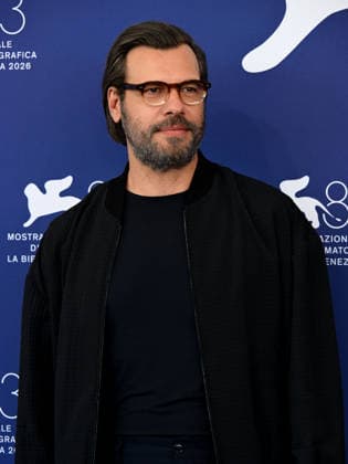 IPA88397963 - Venice, 83rd Venice International Film Festival 2026 - Day 10. Photocall for the film Un Bon Avocat (Good Lawyer). Pictured: Laurent Lafitte  Copyright: xAlbertoxTerenghix xPoolxPhotoxEventsx08x IPA88397963