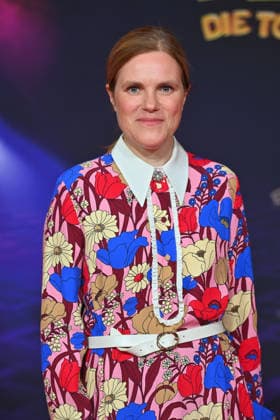 Fritzi HABERLANDT, actress, Single frame, cropped close-up, half-length portrait, half-figure. Premiere of BIBI BLOCKSBERG – THE TOTALLY ENCHANTED TIME TRAVEL on September 11, 20226, at the Mathaeser Kino in Munich. Photo call, red carpet.