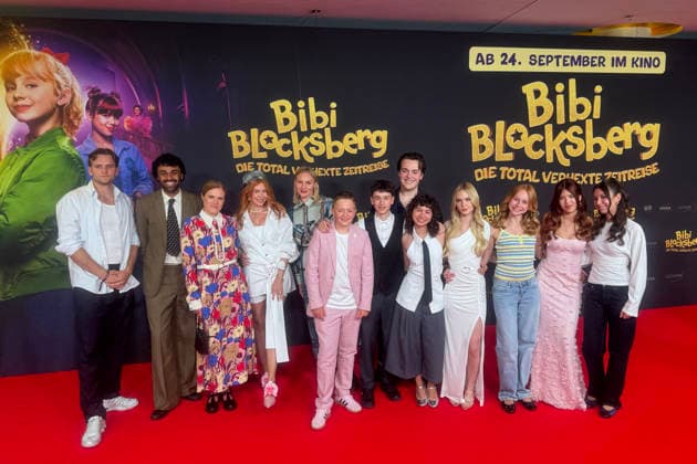 From left: Ludger BOEKELMANN (actor), Langston UIBEL (actor), Fritzi HABERLANDT (actress), Palina RJINSKI (actress), Rosalie THOMASS (actress), Cast, premiere of BIBI BLOCKSBERG: THE TOTALLY ENCHANTED TIME TRAVEL on September 11, 20226, at the Mathaeser Kino in Munich; photo call, red carpet