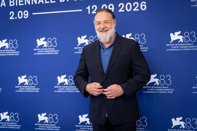 What Love Builds photocall during the 83rd Venice International Film Festival in Venice, Italy on 11 September 2026. Russell Crowe attends the What Love Builds photocall during the 83rd Venice International Film Festival in Venice, Italy on 11 September 2026., Credit:Stefano Costantino TTL Stefano Costantino Avalon Italy, Venice  Copyright: xStefanoxCostantinoxTTLx xStefanoxCostantinox xAvalonx 1133411462
