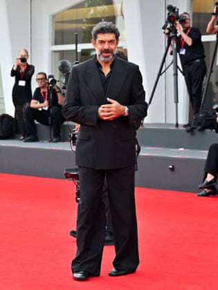 IPA88401273 - Venice, 83rd Venice International Film Festival 2026 - Night 10. Red carpet event for the film KAMI NOUR (A BIT OF LIGHT). Pictured: Pierfrancesco Favino  Copyright: xManuelexMangiarottix xPoolxPhotoxEventsx08x IPA88401273