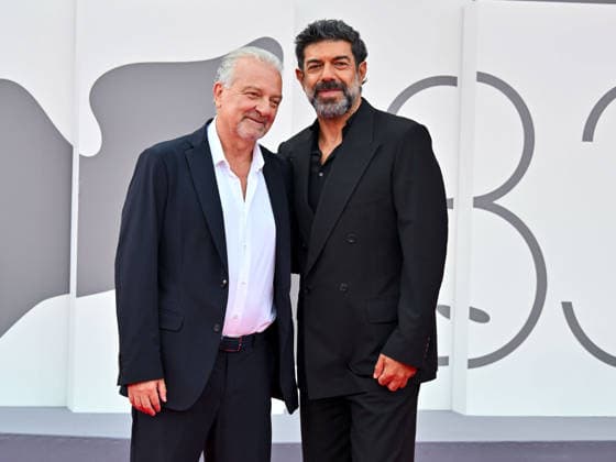 IPA88401458 - Venice, 83rd Venice International Film Festival 2026 - Night 10 - Red carpet for the film KAMI NOUR (A BIT OF LIGHT) - Pictured: Giovanni Veronesi, Pierfrancesco Favino  Copyright: xManuelexMangiarottix xPoolxPhotoxEventsx08x IPA88401458