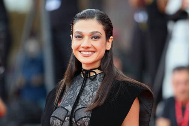 Italy, Lido di Venezia, September 11, 2026 - The Red Carpet Kami Nour (A Bit of Light) , during the 83rd Venice International Film Festival Europe, Italy, Lido di Venezia, September 11, 2026 : Actress Sadaf Asgari attends the Red Carpet Kami Nour (A Bit of Light) , during the 83rd Venice International Film Festival, Credit:Ottavia Da Re Agenzia Sintesi Avalon Italy, Venice Copyright: xOttaviaxDaxRex xAgenziaxSintesix xAvalonx 1133431028