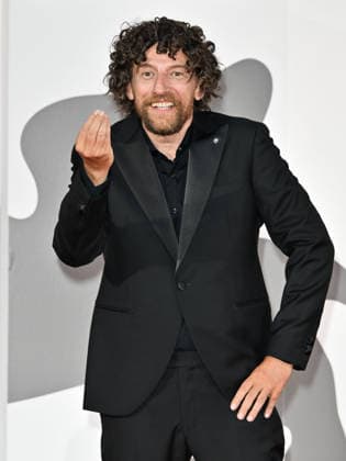 IPA88405599 - Venice, 83rd Venice International Film Festival 2026 - Night 10 - Red carpet for the Nuovo IMAIE Award. Pictured: Maurizio Lastrico  Copyright: xSimonexComix xPoolxPhotoxEventsx08x IPA88405599