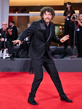 IPA88405395 - Venice, 83rd Venice International Film Festival 2026 - Night 10 - Red Carpet for the Nuovo IMAIE Award. Pictured: Maurizio Lastrico  Copyright: xManuelexMangiarottix xPoolxPhotoxEventsx08x IPA88405395