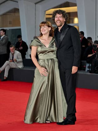 IPA88407033 - Venice, 83rd Venice International Film Festival 2026 - Night 10 - Red carpet for the Nuovo IMAIE Award. Pictured: Maurizio Lastrico, Adeline d Hermy  Copyright: xSimonexComix xPoolxPhotoxEventsx08x IPA88407033
