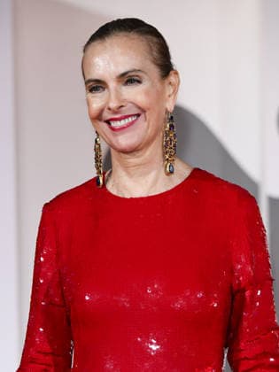 IPA88409889 - Venice, 83rd Venice International Film Festival 2026 - Night 10 - Red carpet for the film *UN BON AVOCAT*. Pictured: Carole Bouquet  Copyright: xAlbertoxTerenghi PoolxPhotoxEvenx xPoolxPhotoxEventsx08x IPA88409889