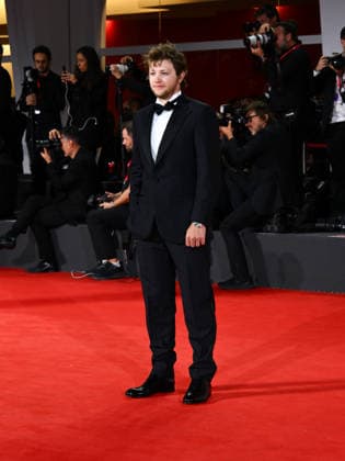 IPA88410165 - Venice, 83rd Venice International Film Festival 2026 - Night 10 - Red carpet for the film *UN BON AVOCAT*. Pictured: Anthony Bajon  Copyright: xAlbertoxTerenghi PoolxPhotoxEvenx xPoolxPhotoxEventsx08x IPA88410165