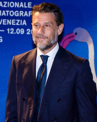A guest attending the screening of *What Love Builds* during the 83rd Venice International Film Festival at Sala Darsena on September 11, 2026, in Venice, Italy. Lucia Sabatelli, Venice, Italy  Copyright: xLuciaxSabatellix xBestimagexLuciaxSabatellix xBestimagex