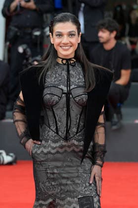 Kami nour (A bit of light) red carpet in Venice Lido - 11 Sep 2026 Sadaf Asgary attends the red carpet of movie Kami nour (A bit of light) during the 83rd Venice International Film festival at Palazzo del cinema. Venice Lido Italy Copyright: xMarioxCartellix xSOPAxImagesx _DSC3690