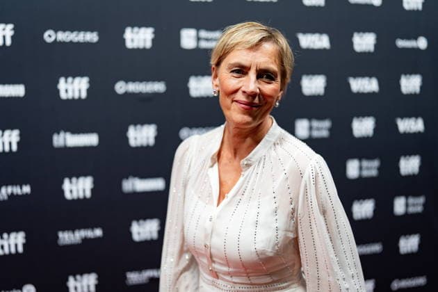 September 11, 2026, Toronto, On, Canada: Saskia Reeves poses for a photograph on the red carpet for Slow Horses at the Toronto International Film Festival, in Toronto on Friday, Sept. 11, 2026. Toronto Canada  - ZUMAc35_ 20260911_zaf_c35_288 Copyright: xArlynxMcadoreyx