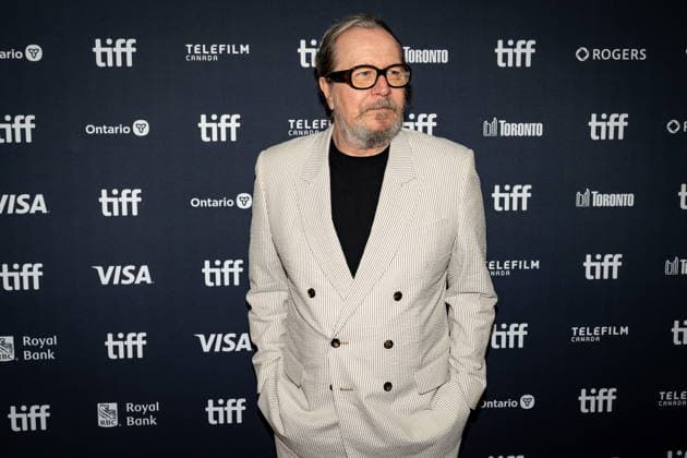 September 11, 2026, Toronto, On, Canada: Gary Oldman poses for a photograph on the red carpet for Slow Horses at the Toronto International Film Festival, in Toronto on Friday, Sept. 11, 2026. Toronto Canada  - ZUMAc35_ 20260911_zaf_c35_290 Copyright: xArlynxMcadoreyx