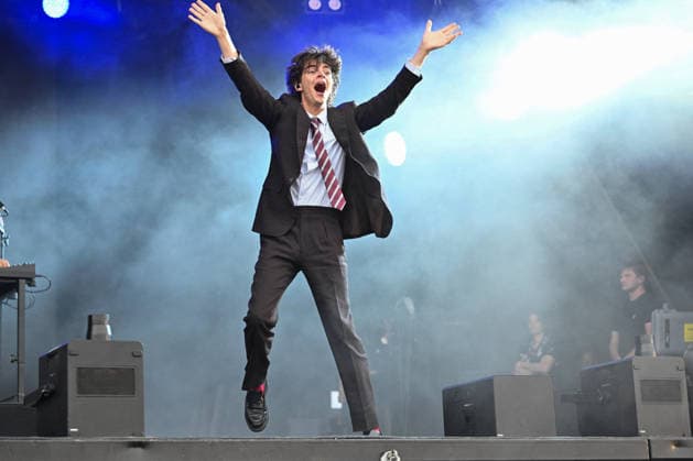 Fete De L Humanite - Sam Sauvage - Bretigny-Sur-Orge Sam Sauvage performs during the Fete de l Humanite in Le Plessis-Pate, Bretigny-sur-Orge, France on September 11, 2026. Photo by Christophe Meng ABACAPRESS.COM Bretigny-Sur-Orge France  Copyright: xMengxChristophe ABACAx