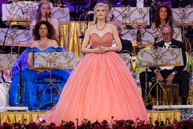 Andre Rieu performs at Co-Op Live American Soprano MicaÃ«la Oeste performs with Andre Rieu at Co-Op Live Arena, Manchester, England, 11th September 2026, Credit:Mike Gray MIKE GRAY - B4227 Avalon  Copyright: xMikexGrayx xMIKExGRAYx-xB4227x xAvalonx 1133574804