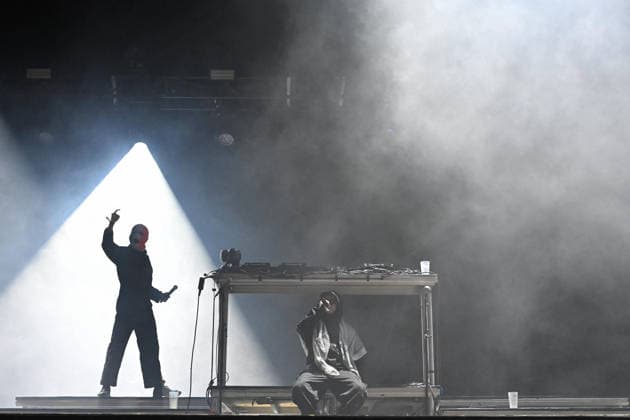 Fete de l Huma - Day 1 Kneecap performs during the Fete de l Humanite in Le Plessis-Pate Bretigny-sur-Orge, France on September 11, 2026. Photo by Christophe Meng ABACAPRESS.COM Bretigny-sur-Orge, France  Copyright: xMengxChristophe ABACAx