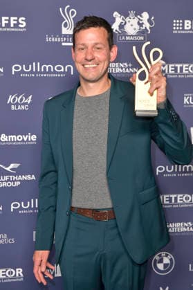 Ole Lagerpusch at the 2026 German Acting Awards ceremony at the Pullman Berlin Schweizerhof Hotel, Berlin, September 11, 2026 Foto:xM.xBehrensx xFuturexImagex schauspielpreis_6415