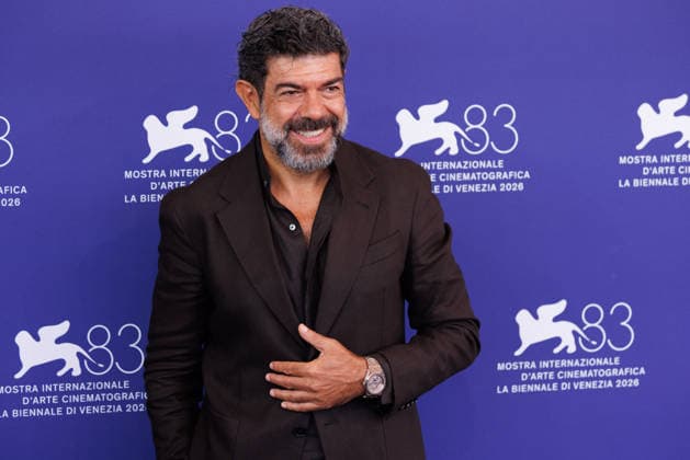 News - Dio Ride (God Laughs) Photocall - The 83rd Venice International Film Festival Pierfrancesco Favino attends the Dio Ride (God Laughs) Photocall during the 83rd Venice International Film Festival at Palazzo del Casino on September 12, 2026 in Venice, Italy. Photo: Cinzia Camela. Lido di Venezia Palazzo del Casino Italy Copyright: xCinziaxCamelax xLiveMediax LPN_2667914