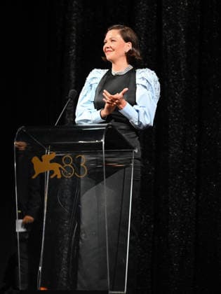 IPA88450773 - Venice, 83rd Venice International Film Festival 2026 - Night 11 - Closing Ceremony. Pictured: Maggie Gyllenhaal  Copyright: xManuelexMangiarottix xPoolxPhotoxEventsx08x IPA88450773