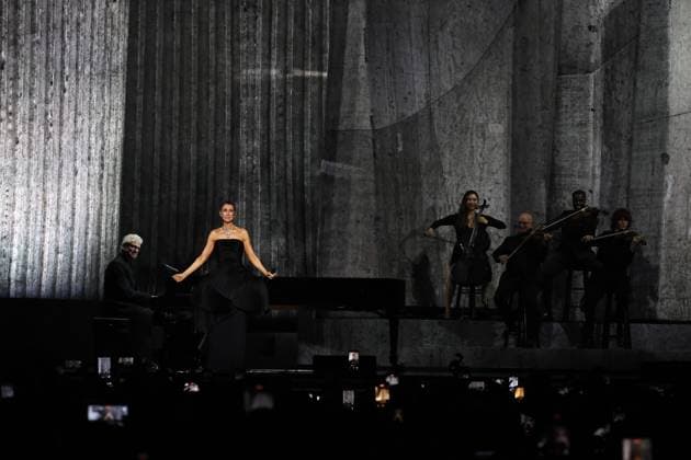 CELINE DION IN CONCERT IN PARIS PHOTOPQR LE PARISIEN Fred Dugit Nanterre 92, September 12, 2026 The first of sixteen concerts that Quebec singer Céline Dion will perform at the Plénitude Arena in Nanterre, Nanterre, Hauts-de-Seine, France, September 12, 2026 The first of sixteen concerts by Quebec singer Céline Dion at the Plénitude Arena in Nanterre Local Caption Céline Dion concert in Nanterre 92, France  Copyright: xPHOTOPQR LExPARISIEN MAXPPPxFredxDugitx 20260912LPA0338 20260912LPA0338