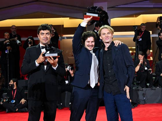 IPA88452846 - Venice, 83rd Venice International Film Festival 2026 - Night 11 - Closing Ceremony. Pictured: Riccardo Scamarcio, Damiano Femfert, Tommaso Landucci  Copyright: xManuelexMangiarottix xPoolxPhotoxEventsx08x IPA88452846