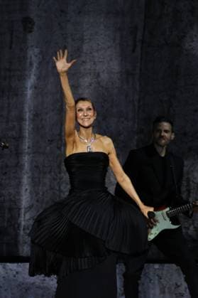 CELINE DION IN CONCERT IN PARIS PHOTOPQR LE PARISIEN Fred Dugit Nanterre 92, September 12, 2026 The first of sixteen concerts that Quebec singer Céline Dion will perform at the Plénitude Arena in Nanterre, Nanterre, Hauts-de-Seine, France, September 12, 2026 The first of sixteen concerts by Quebec singer Céline Dion at the Plénitude Arena in Nanterre Local Caption Céline Dion concert in Nanterre 92, France  Copyright: xPHOTOPQR LExPARISIEN MAXPPPxLPx xFredxDugitx(staff)x 20260912LPA0440 20260912LPA0440