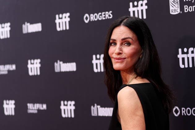 2026 Toronto International Film Festival - Evil Genius TORONTO, CANADA - SEPTEMBER 12 : Courteney Cox attends the premiere of Evil Genius during the 2026 Toronto International Film Festival at Roy Thomson Hall in Toronto, Ontario, Canada on September 12, 2026. Mert Alper Dervis Anadolu Ontario Canada. Editorial use only. Please get in touch for any other usage.  Copyright: x2026xAnadoluxMertxAlperxDervisx