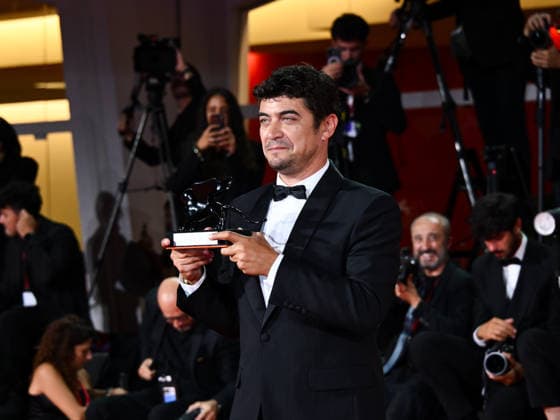 IPA88453181 - Venice, 83rd Venice International Film Festival 2026 - Night 11 - Red Carpet: Winners. Pictured: Riccardo Scamarcio  Copyright: xAlbertoxTerenghi PoolxPhotoxEvenx xPoolxPhotoxEventsx08x IPA88453181