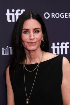 2026 Toronto International Film Festival - Evil Genius TORONTO, CANADA - SEPTEMBER 12 : Courteney Cox attends the premiere of Evil Genius during the 2026 Toronto International Film Festival at Roy Thomson Hall in Toronto, Ontario, Canada on September 12, 2026. Mert Alper Dervis Anadolu Ontario Canada. Editorial use only. Please get in touch for any other usage.  Copyright: x2026xAnadoluxMertxAlperxDervisx
