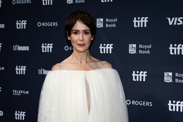 September 12, 2026, Toronto, On, Canada: Sarah Paulson poses for a photograph on the red carpet for öÄuClosing NightöÄÃ¹ at the Toronto International Film Festival, in Toronto on Saturday, Sept. 12, 2026. Toronto Canada  - ZUMAc35_ 20260912_zaf_c35_044 Copyright: xArlynxMcadoreyx