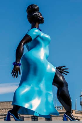. 12 09 2026. London, United Kingdom. Lady In Blue Trafalgar Square. Lady In Blue by New York artist Tschabalala Self, which pays homage to a young, metropolitan woman, is the 16th artwork to feature on the plinth since 1998. The bronze and blue figure replaces Mil Veces un Instante (A Thousand Times in an Instant) by Teresa Margolles.  xMartynxWheatleyx xi-Imagesx IIM-27002-0001