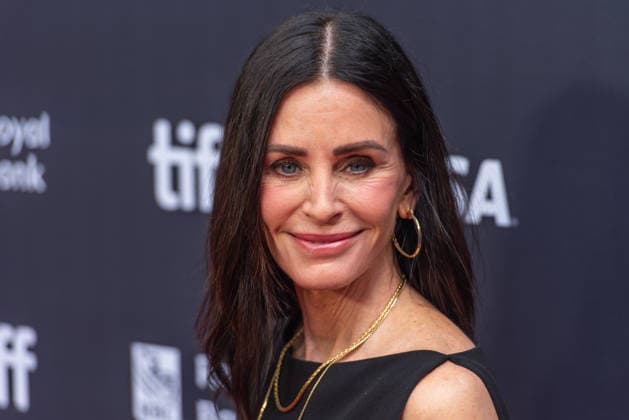 Celebrities attend the 51st Toronto International Film Festival Evil Genius premiere Featuring: Courteney Cox Where: Toronto, Ontario, Canada When: 12 Sep 2026 Credit: Captive Camera Cover Images EDITORIAL USE ONLY. NOT FOR USE BY NEWSPAPERS BASED IN THE UK. Copyright: xx coverimg56012863