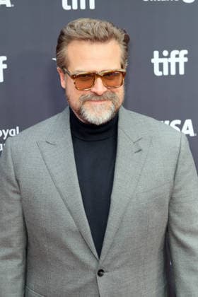 David Harbour At the photohoto call for the film *Evil Genius* during the 2026 Toronto International Film Festival at Roy Thomson HallToronto, Canada. on September 12, 2026. Copyright: xHumbertoxServin Clasos MediaPunchx