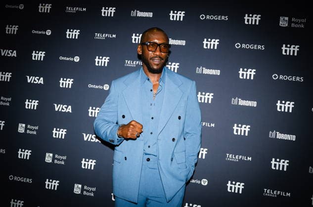 September 12, 2026, Toronto, On, Canada: Mahershala Ali is pictured on the red carpet for Your Mother Your Mother Your Mother at the Toronto International Film Festival in Toronto, on Saturday, Sept. 12, 2026. Toronto Canada  - ZUMAc35_ 20260912_zaf_c35_245 Copyright: xLauraxProctorx