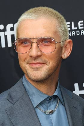 51st Toronto International Film Festival Saturday, September 12 51st Toronto International Film Festival Red carpet for the film Babies Dan Stevens 459634 2026 09 12 Toronto, Canada  Copyright: xIsabellexVautierx xStarfacex STAR_459634_088