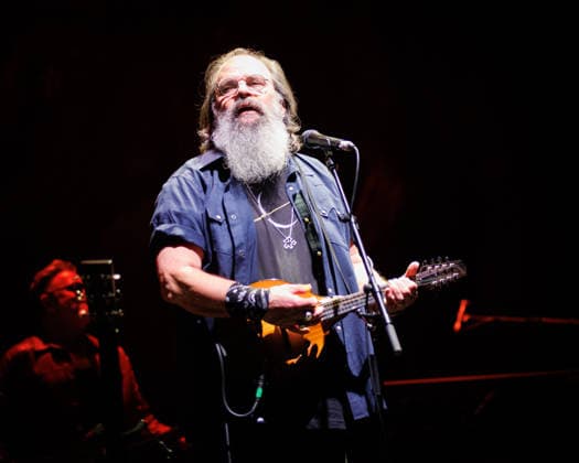 Steve Earle and UK rock band The Waterboys performing live at The O2 Arena in London on 12th September 2026 Steve Earle and UK rock band The Waterboys performing live at The O2 Arena in London on 12th September 2026, Credit:Manuela Langotsch Avalon United Kingdom, London, The O2 Arena  Copyright: xManuelaxLangotschx xAvalonx 1134019030