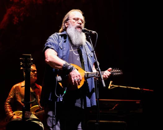 Steve Earle and UK rock band The Waterboys performing live at The O2 Arena in London on 12th September 2026 Steve Earle and UK rock band The Waterboys performing live at The O2 Arena in London on 12th September 2026, Credit:Manuela Langotsch Avalon United Kingdom, London, The O2 Arena  Copyright: xManuelaxLangotschx xAvalonx 1134020629