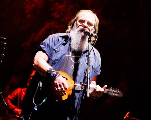 Steve Earle and UK rock band The Waterboys performing live at The O2 Arena in London on 12th September 2026 Steve Earle and UK rock band The Waterboys performing live at The O2 Arena in London on 12th September 2026, Credit:Manuela Langotsch Avalon United Kingdom, London, The O2 Arena  Copyright: xManuelaxLangotschx xAvalonx 1134020655