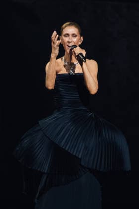 Celine Dion, wearing a Boucheron outfit and jewelry, during her first concert at the Plénitude Arena in Paris La Défense on September 12, 2026 Celine Dion, wearing a Boucheron outfit and jewelry, during her first concert at the Plénitude Arena in Paris La Défense on September 12, 2026, Paris La Défense, France  Copyright: xAgencex xBestimagexAgencex xBestimagex